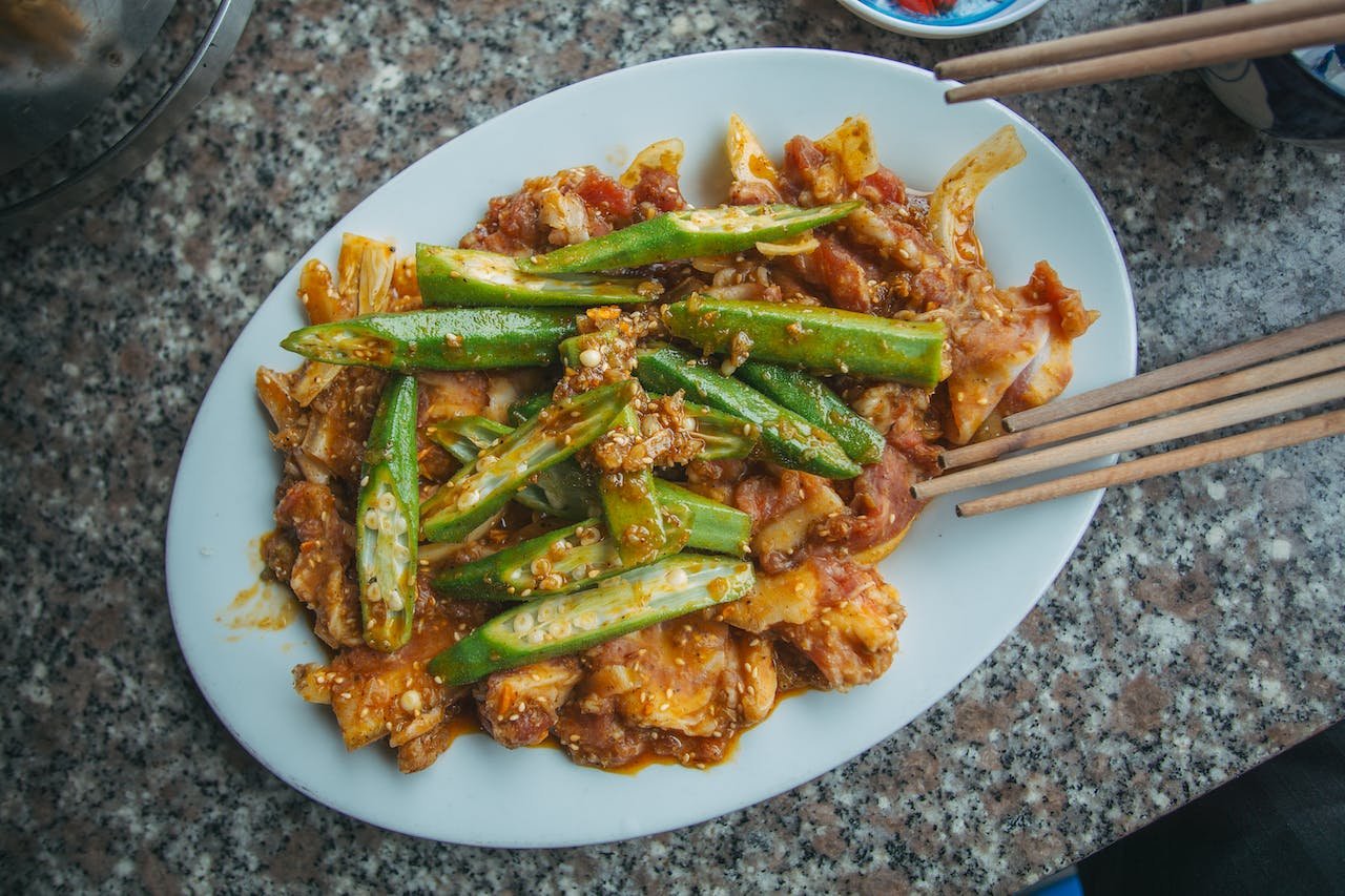 How to make Okra stew with prawns