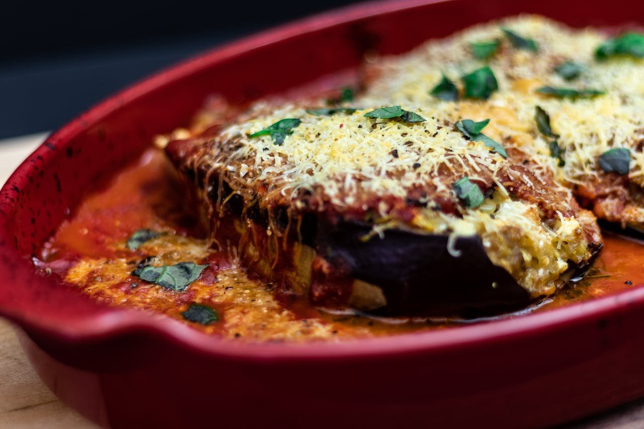 How to make Aubergine with pork & prawns