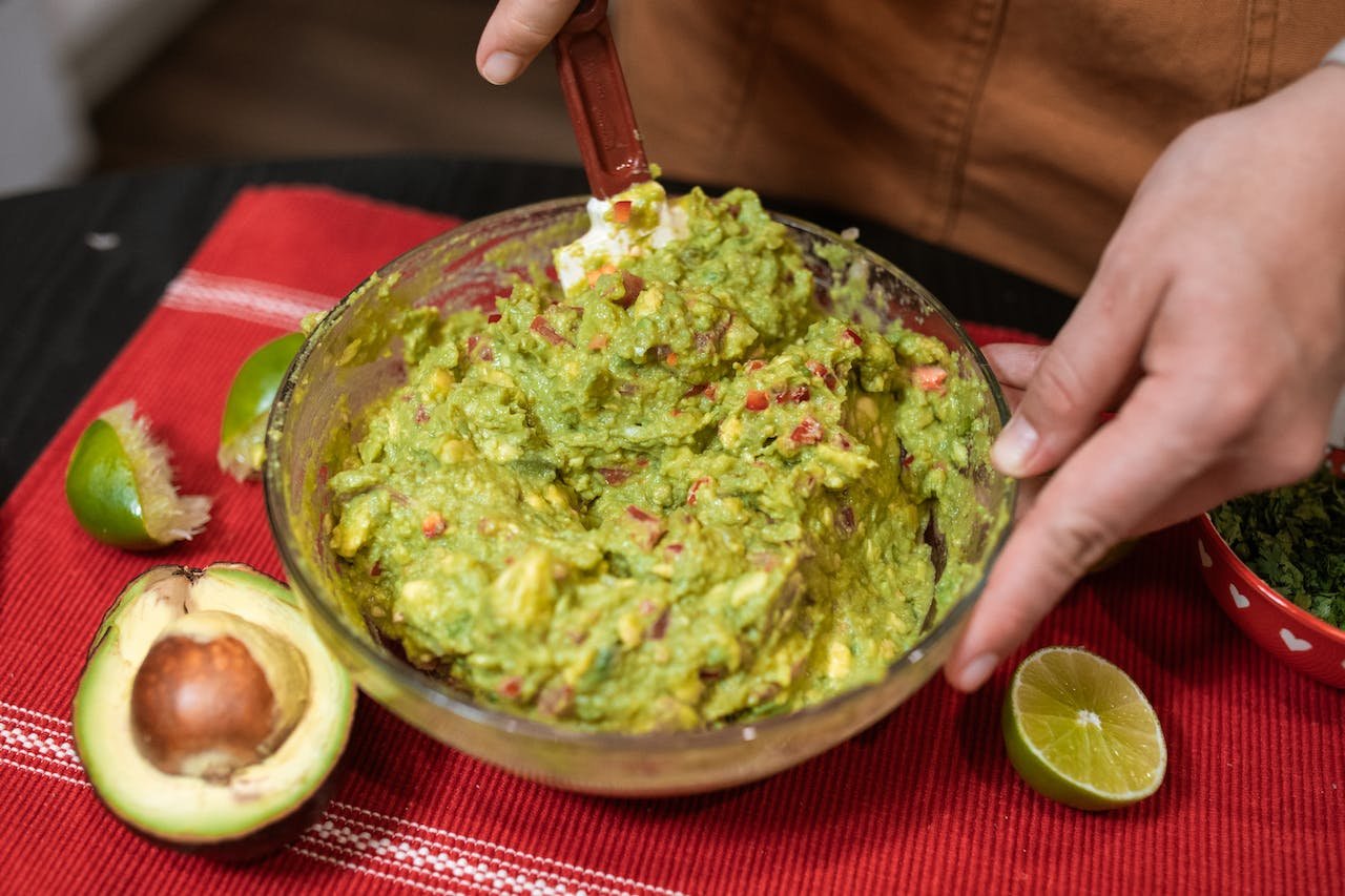 How to make Blue cheese & avocado dip