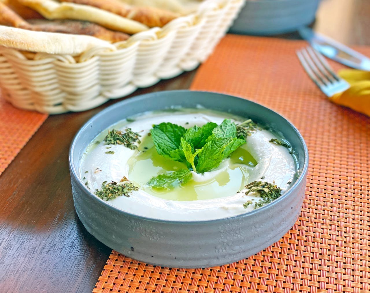 How to make Cucumber yogurt dip