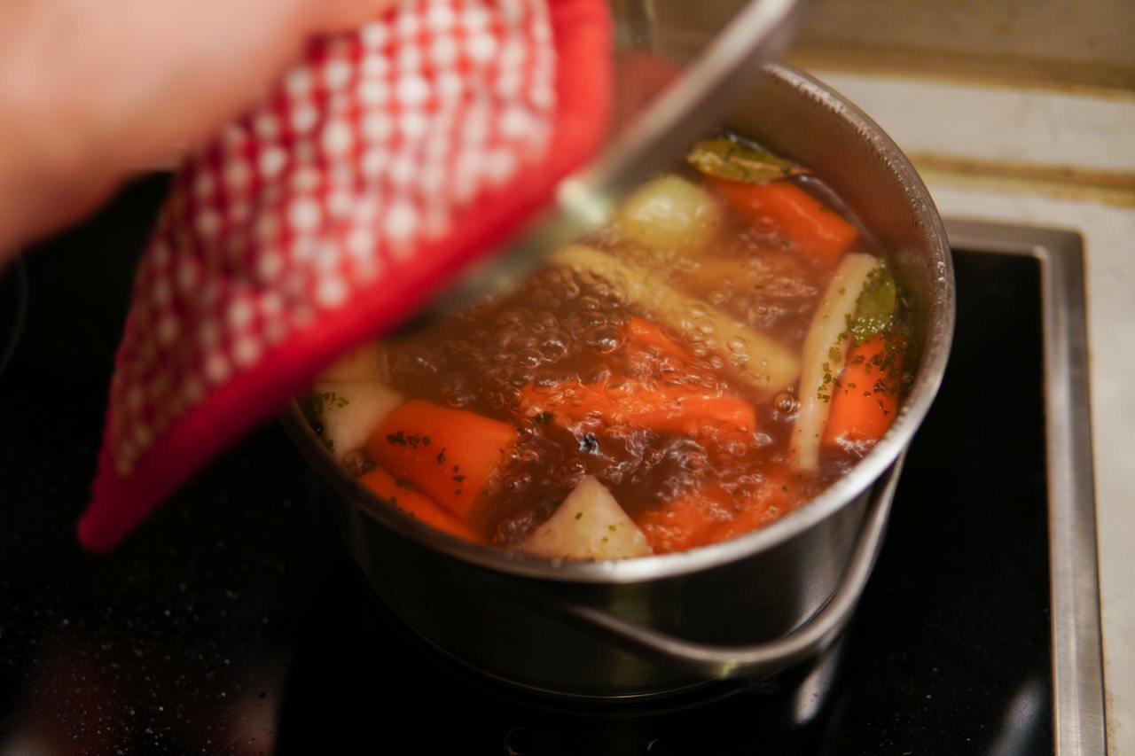 How to make Carrot & coriander soup