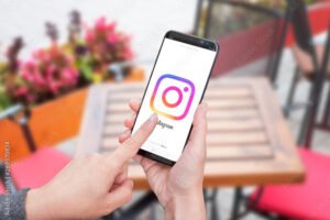 How to start a beauty blog on Instagram?