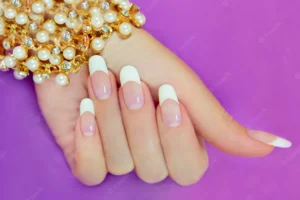 How to do French tip nail