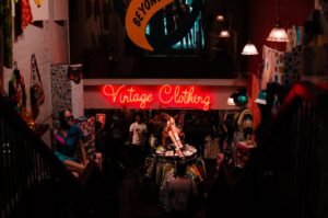 How to Shop for Vintage Clothing