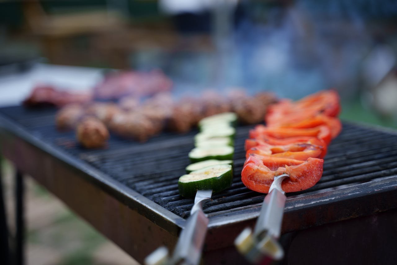 How to make Seafood kebabs