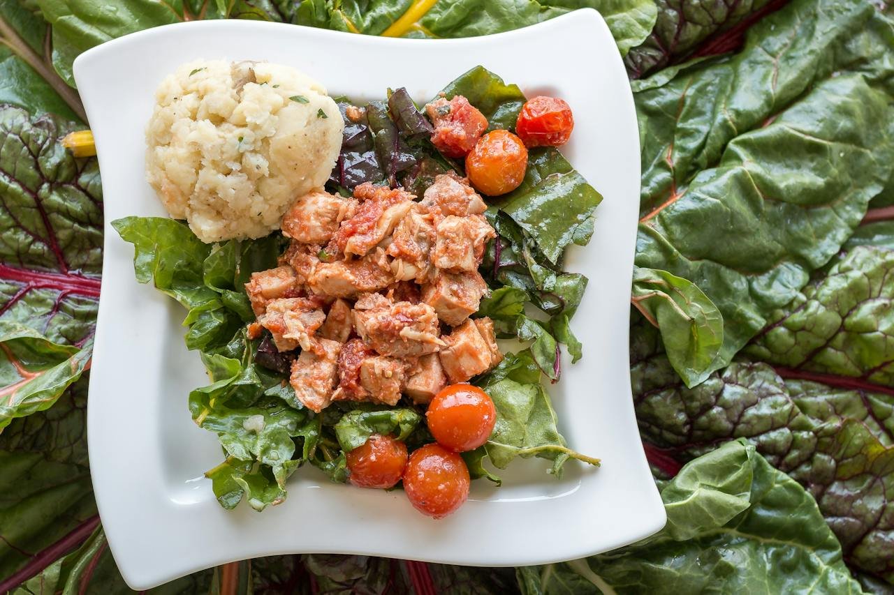 How to make Smoked mackerel salad