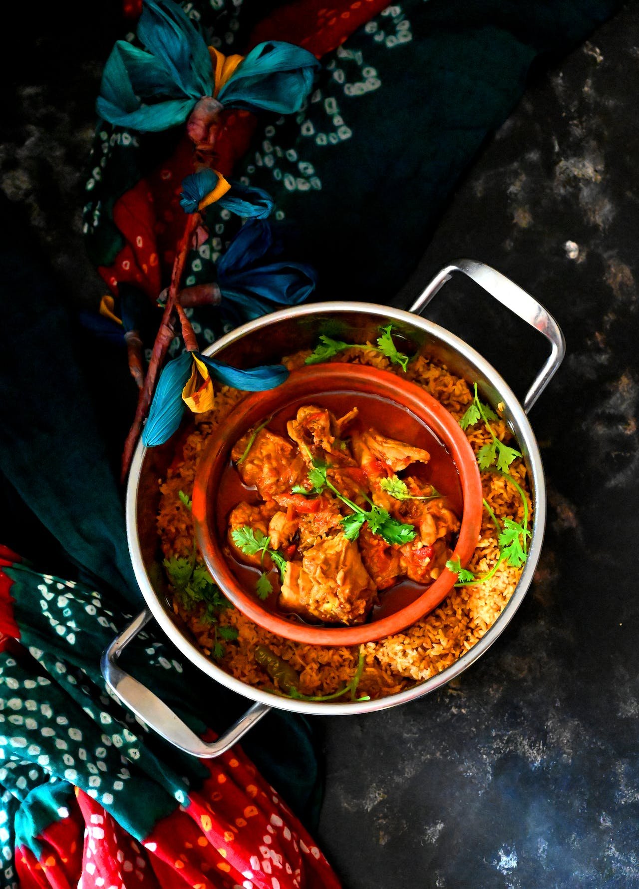 How to make Khara masala balti chicken