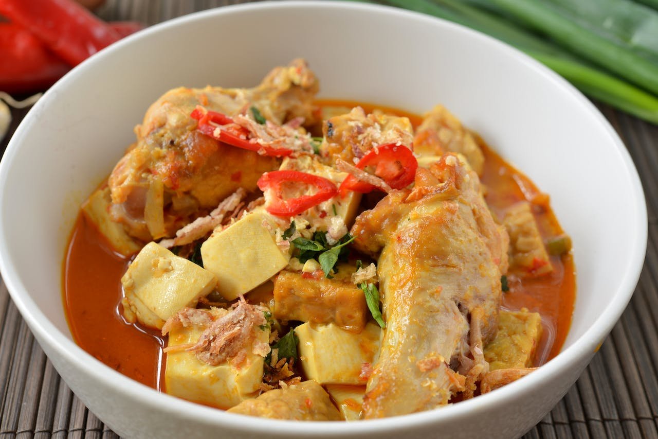 How to make Vietnamese chicken & sweet potato curry