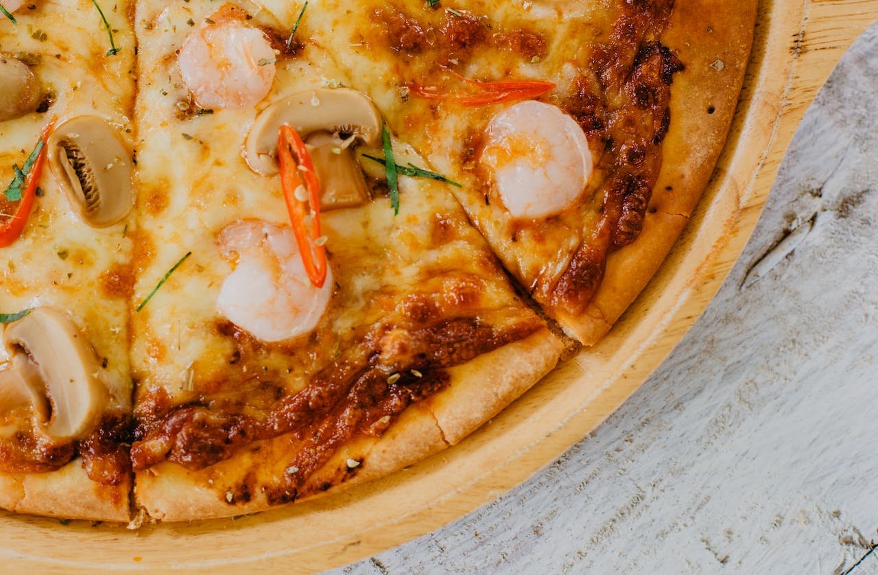 How to make Parma ham & pepper pizzas