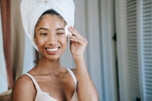 How To Wash Your Face With Coconut Oil