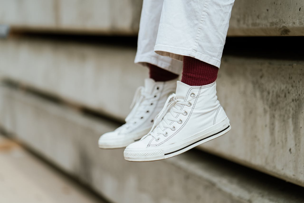 How to Clean Every kind of White Shoes