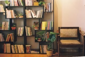 How to Build a Custom Bookshelf