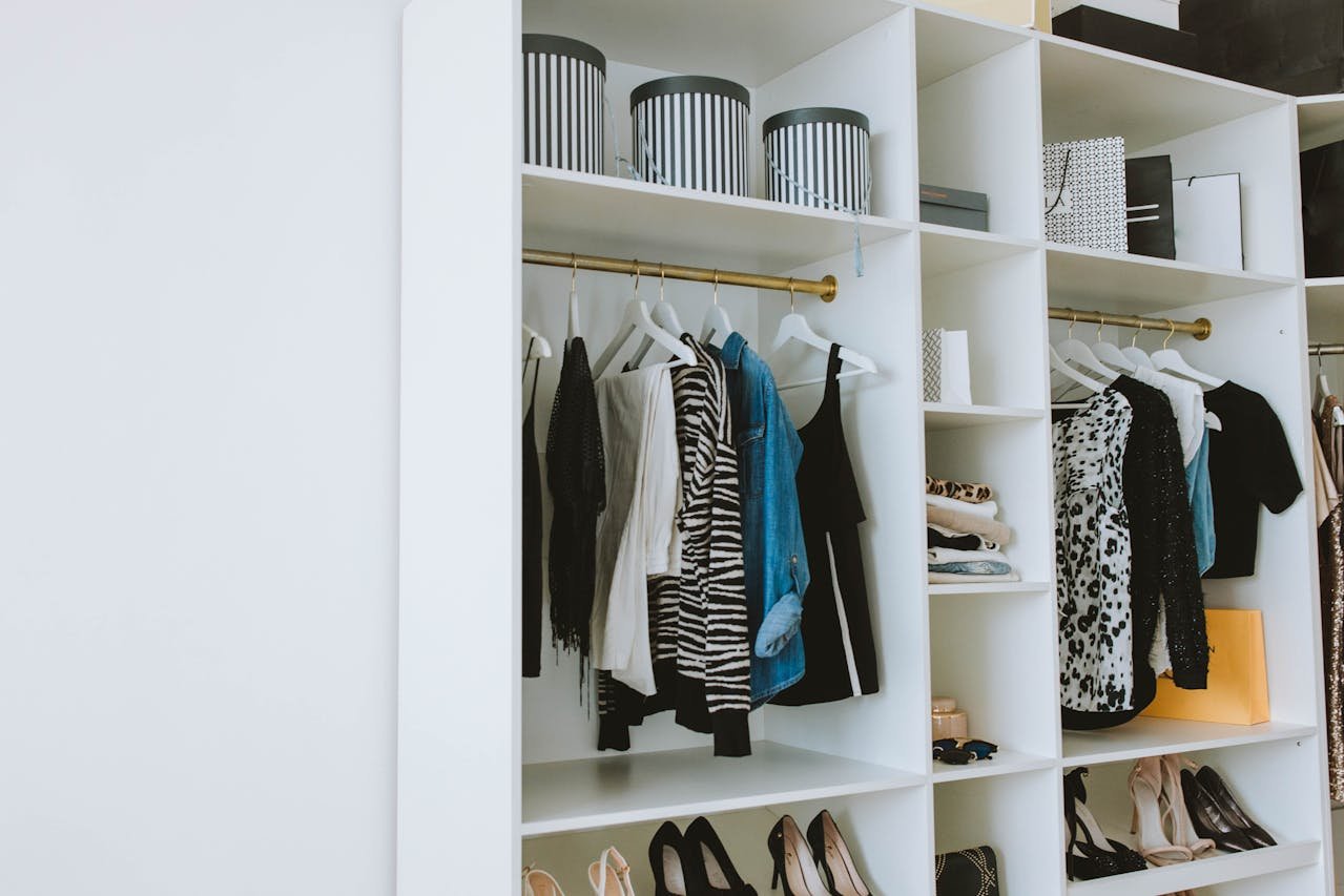 Build and Maintain a Capsule Closet