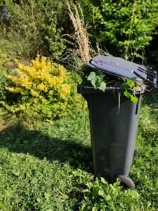 How to make a compost bin